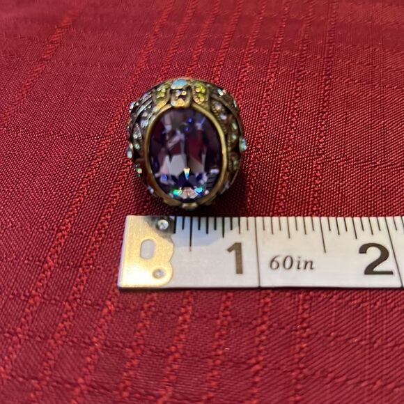 Beautiful ornate sparkly ring large purple center stone smaller blue stones EUC - Picture 9 of 11